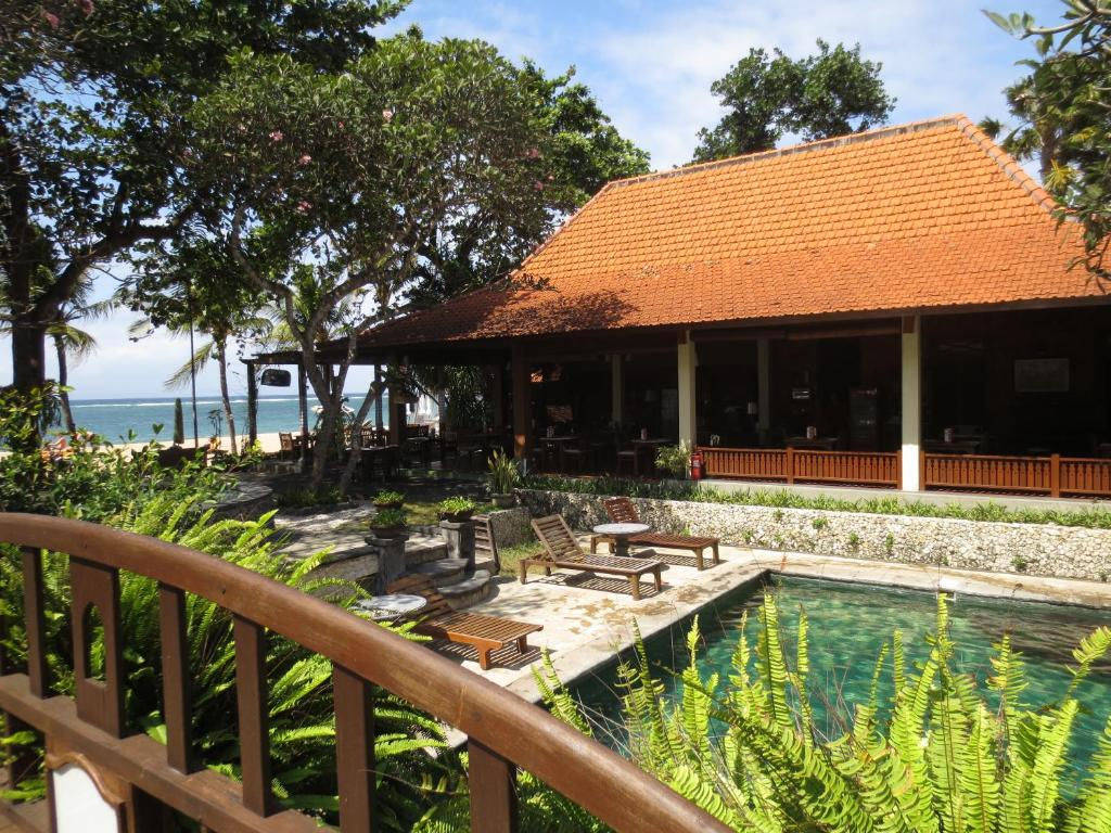 Besakih Beach