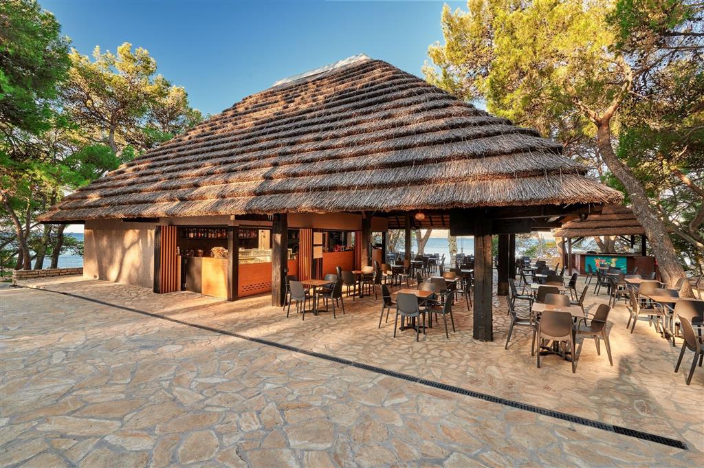Resort Pine Beach Pakoštane 2027