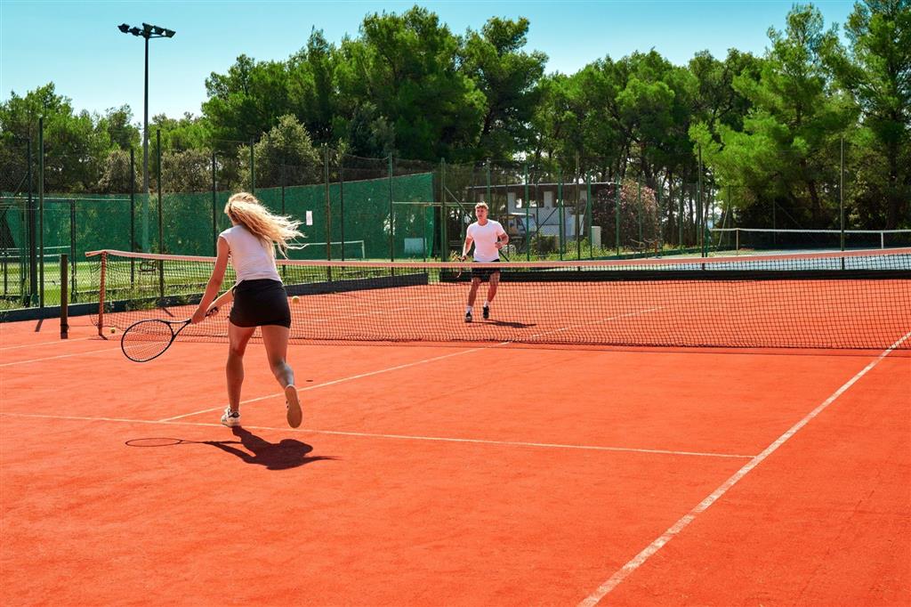 Resort Pine Beach Pakoštane 2027