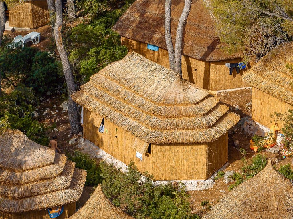 Resort Pine Beach Pakoštane 2027