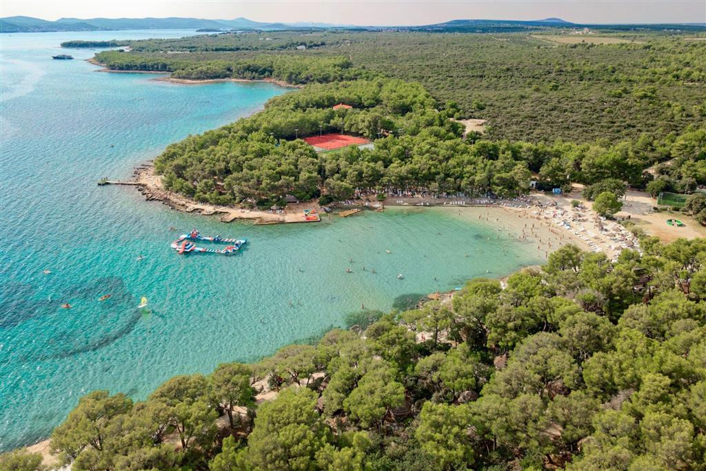 Resort Pine Beach Pakoštane 2027