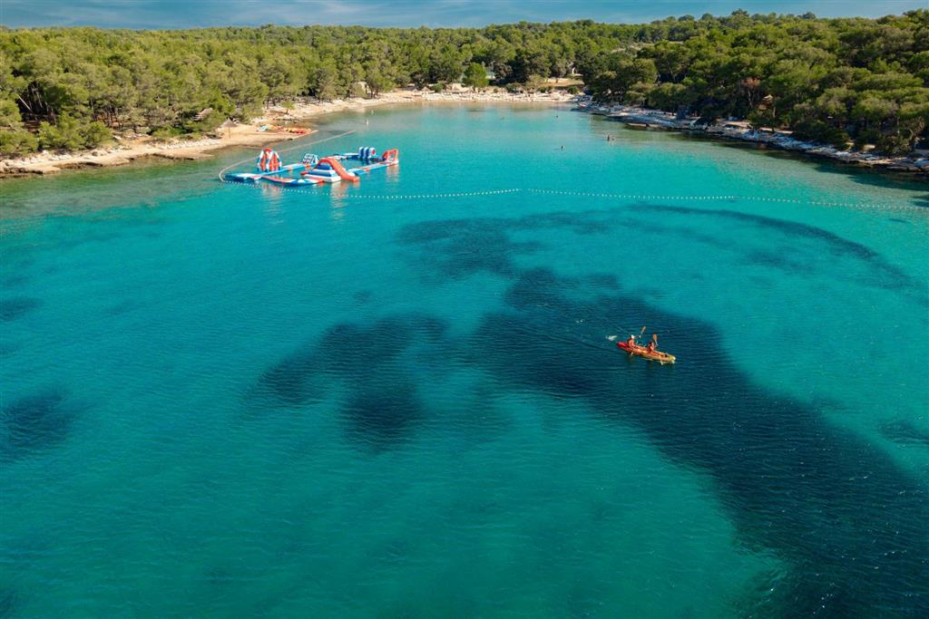Resort Pine Beach Pakoštane 2027