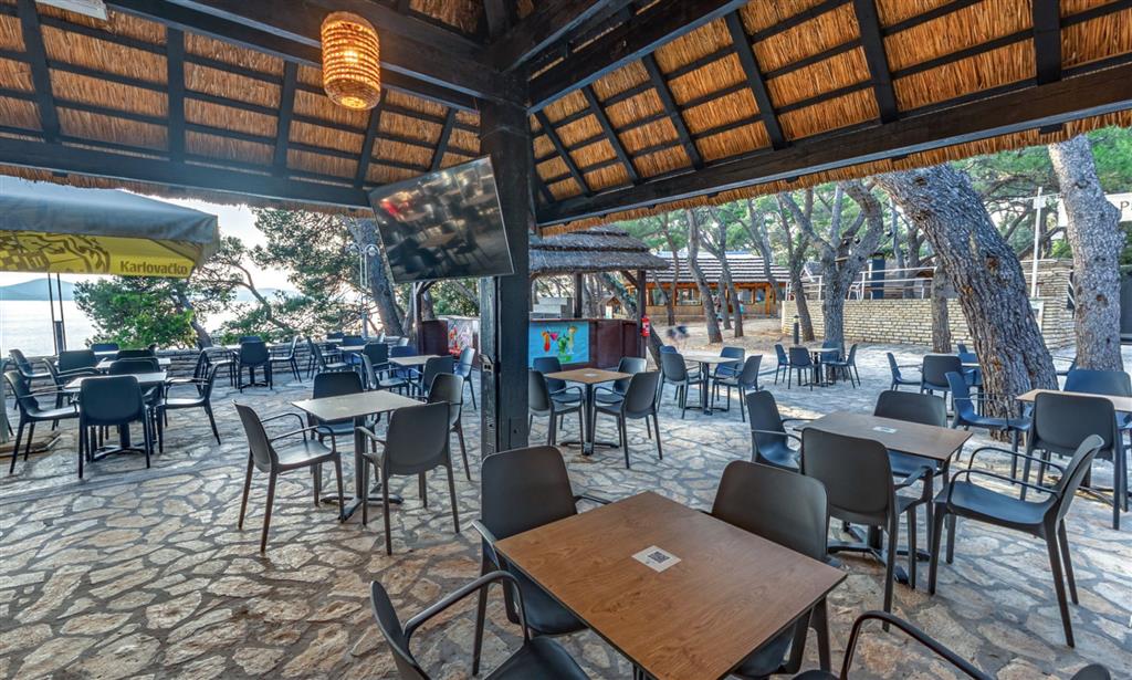 Resort Pine Beach Pakoštane 2027