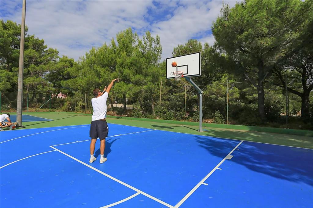 Resort Pine Beach Pakoštane 2027