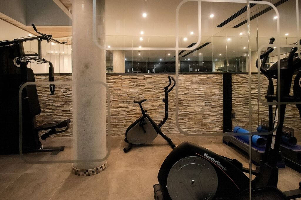 Oficentro Suites