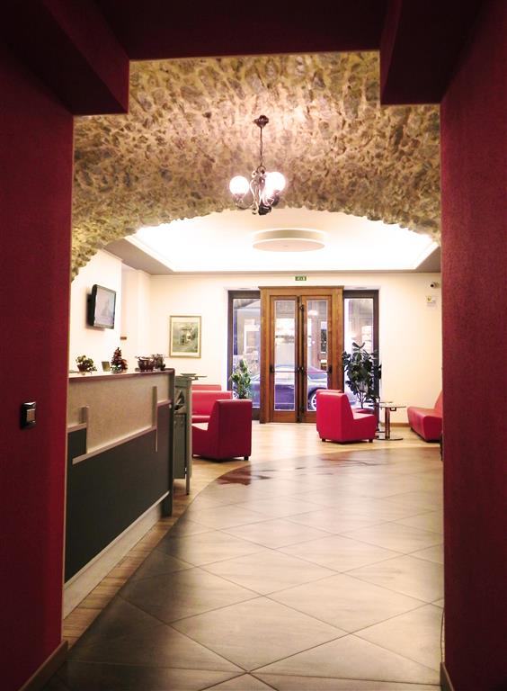Residence Acero Rosso
