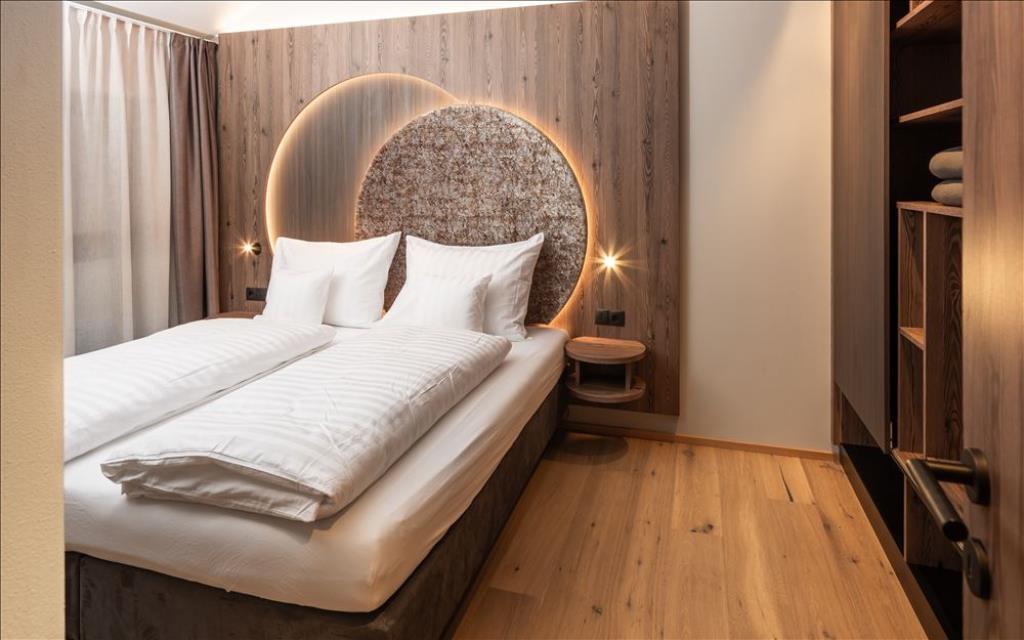 Corones Suites
