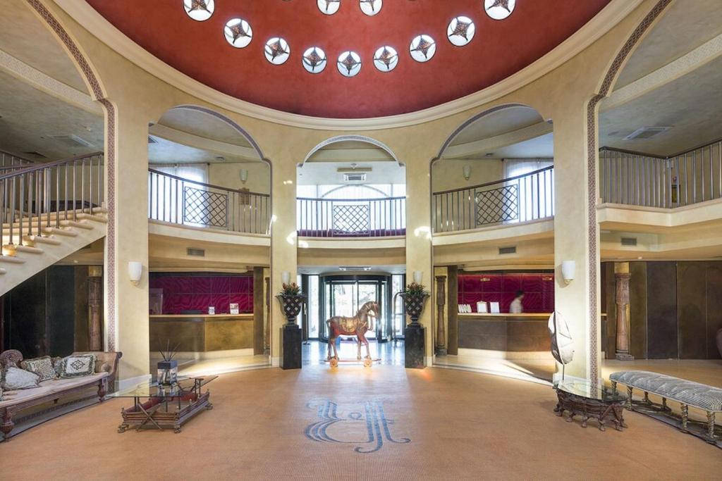 Romano Palace Luxury