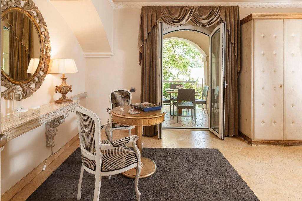 Romano Palace Luxury