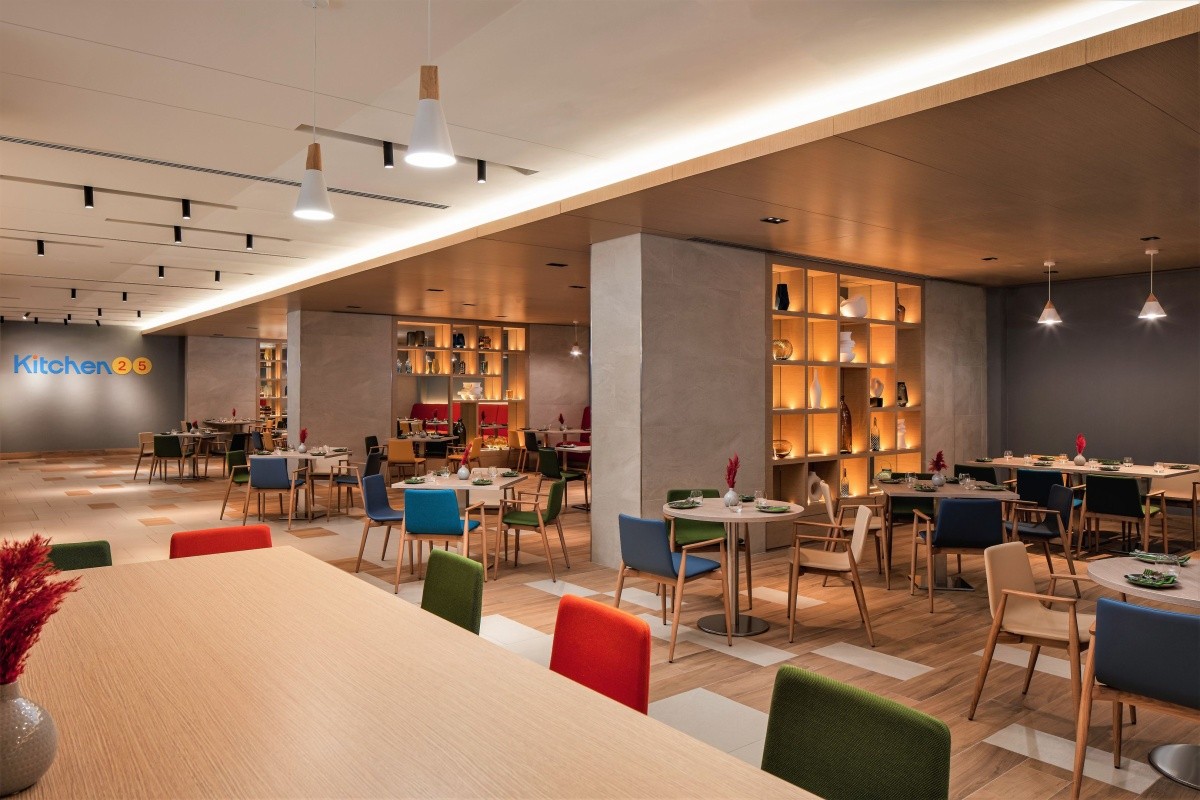 Holiday Inn & Suites Dubai Science Park