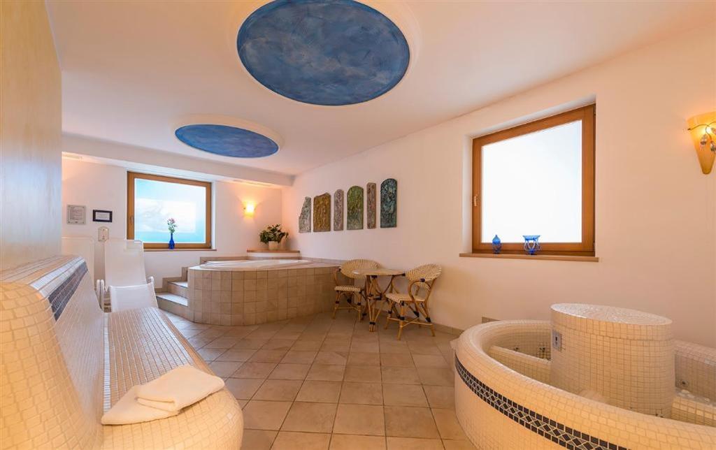 5denní zájezd s dopravou a polopenzí v ceně – hotel Alpenfrieden