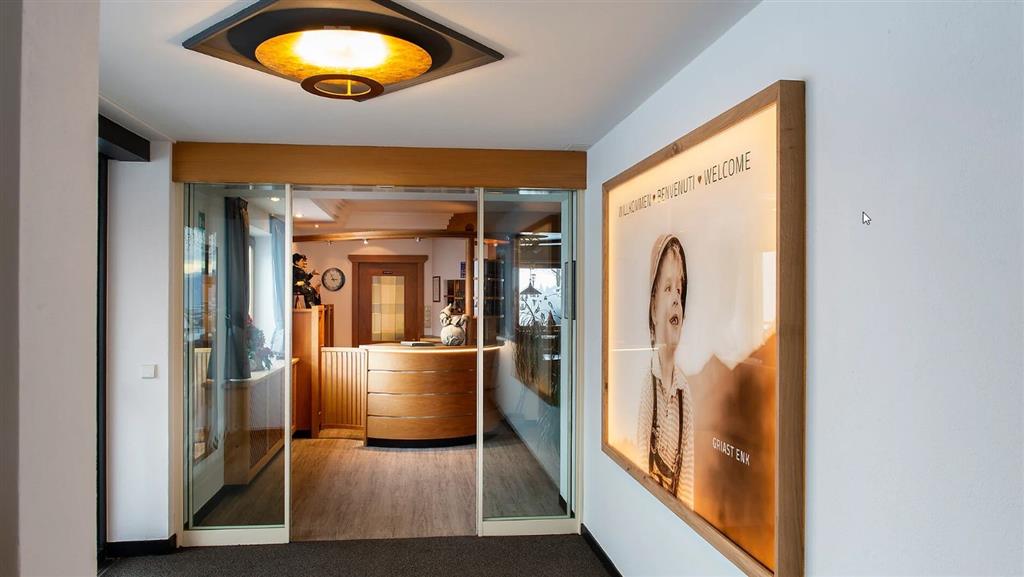 5denní zájezd (denní přejezd) s dopravou a polopenzí v ceně – hotel Alpenfrieden