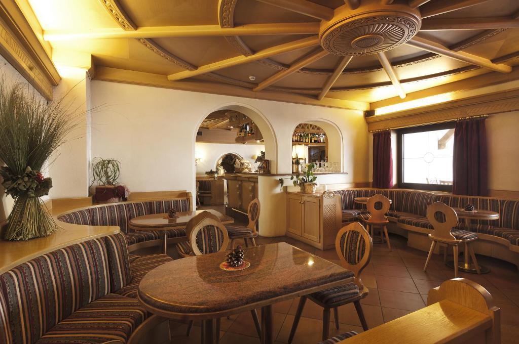 5denní zájezd s dopravou, polopenzí a skipasem v ceně – hotel Biancaneve