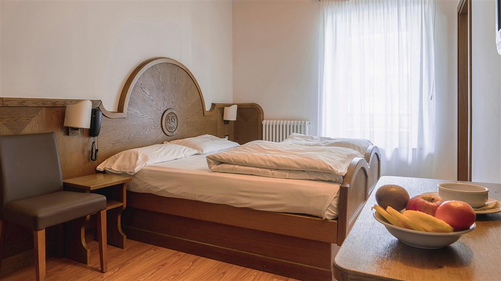 5denní zájezd (denní přejezd) s dopravou, polopenzí a skipasem v ceně – hotel Biancaneve