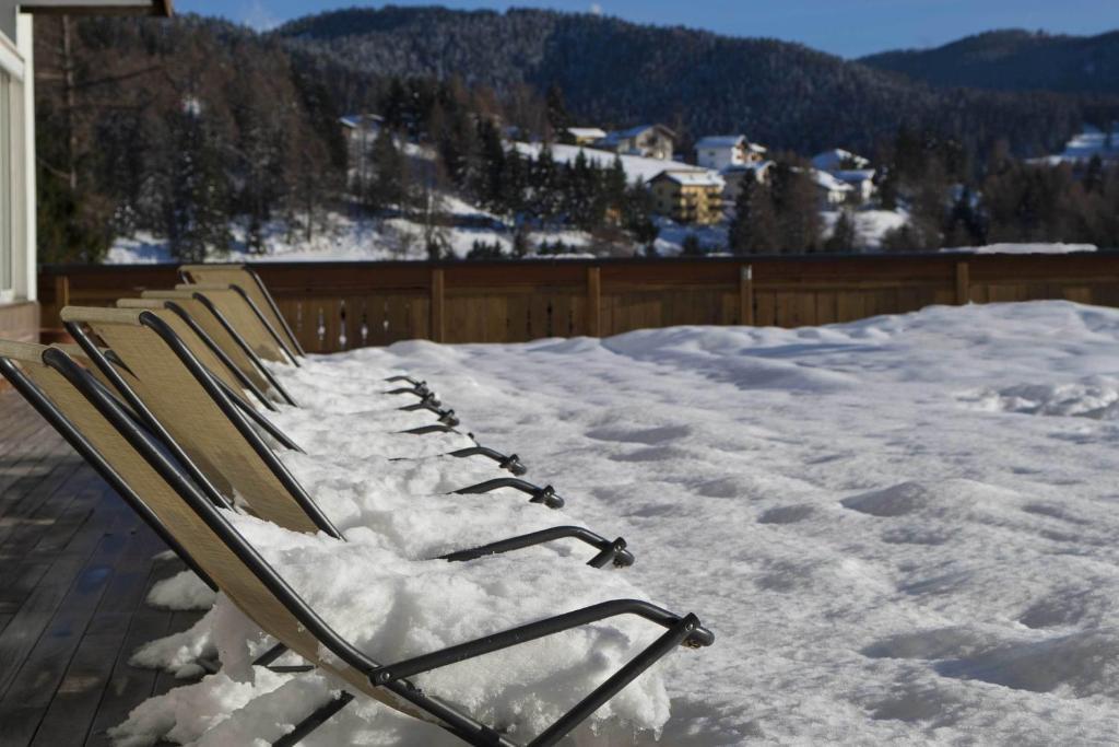 6denní zájezd (denní přejezd) s dopravou, polopenzí a skipasem v ceně – hotel Biancaneve