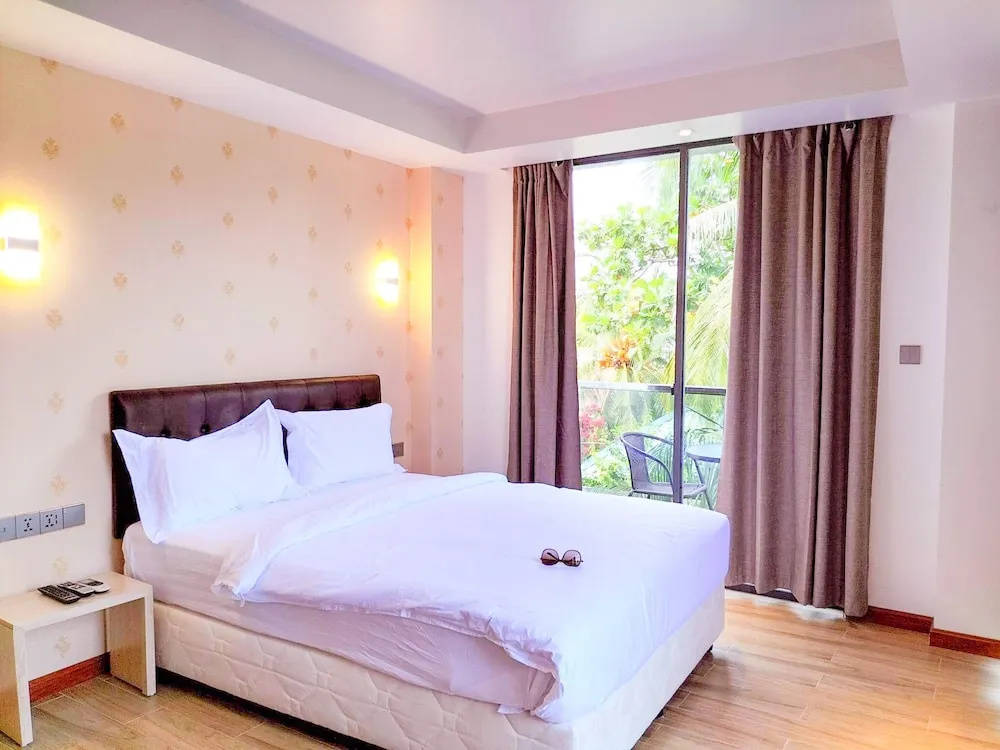 Ari Grand Hotel & Spa