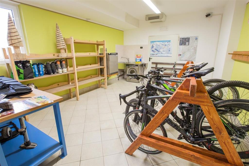 5denní zájezd s dopravou, polopenzí a skipasem v ceně – hotel Majorka