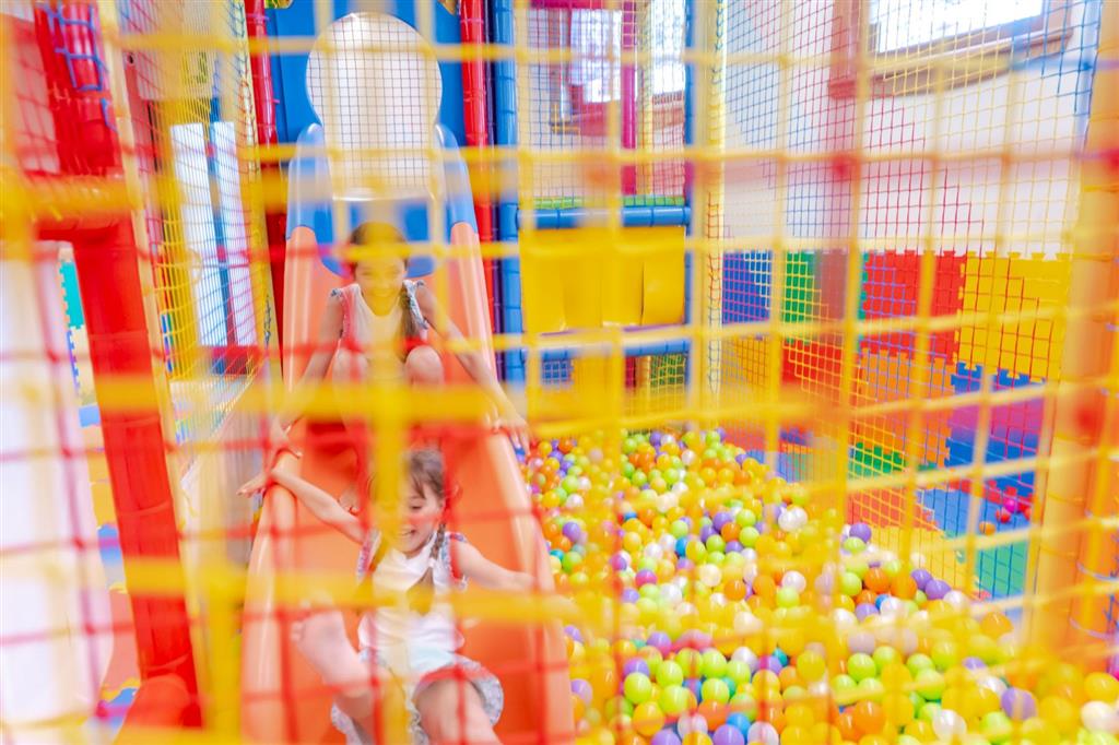 5denní zájezd s dopravou, polopenzí a skipasem v ceně – hotel Majorka