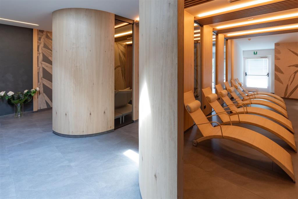 5denní zájezd s dopravou, polopenzí a skipasem v ceně – hotel Majorka