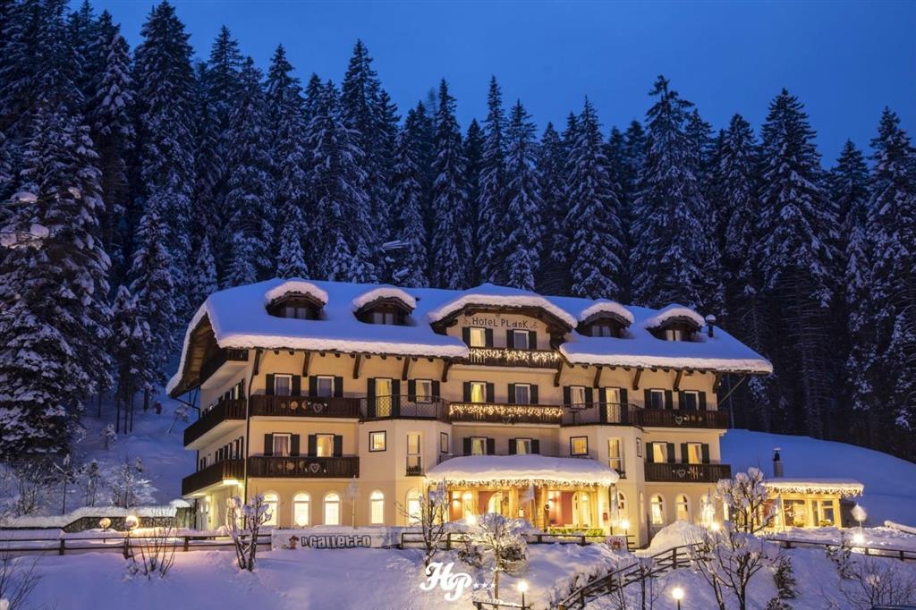 6denní velikonoční zájezd s polopenzí a skipasem – hotel Plank