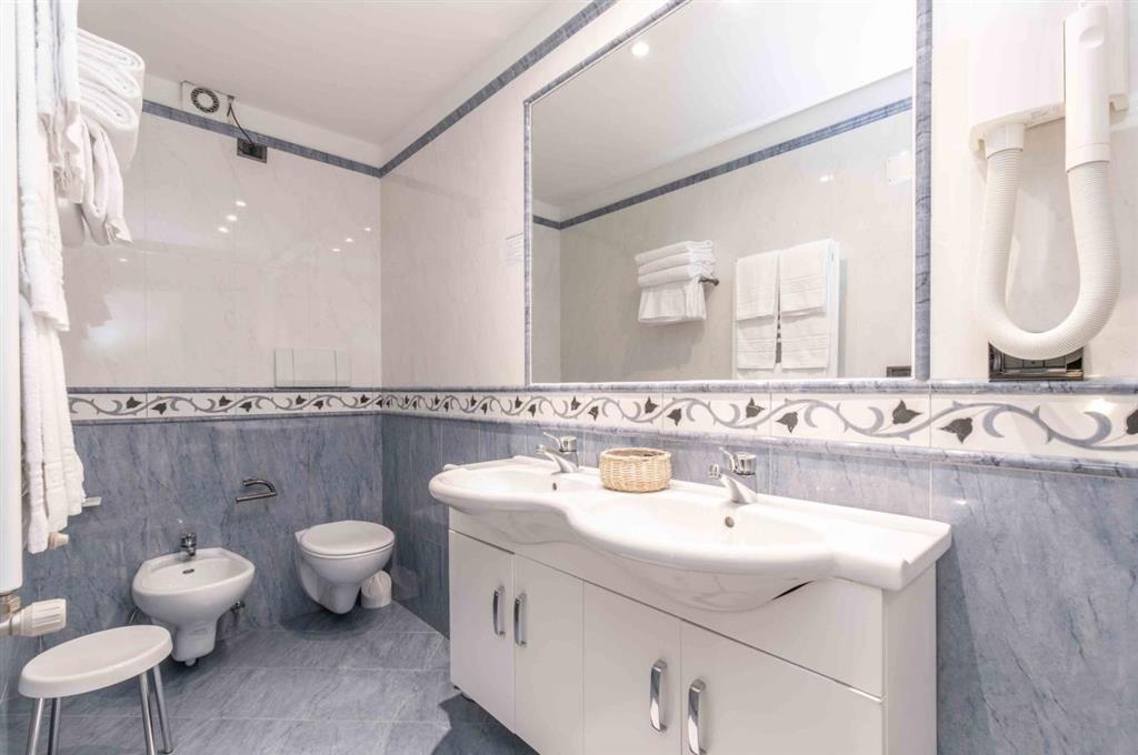 6denní velikonoční zájezd s polopenzí a skipasem – hotel Plank