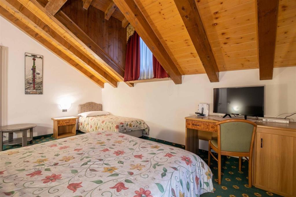 6denní velikonoční zájezd s polopenzí a skipasem – hotel Plank