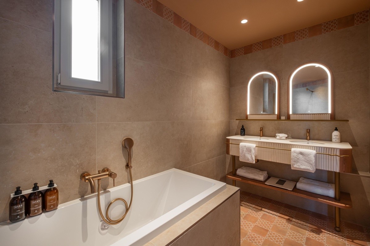 Le Soleia By Inwood Hotels