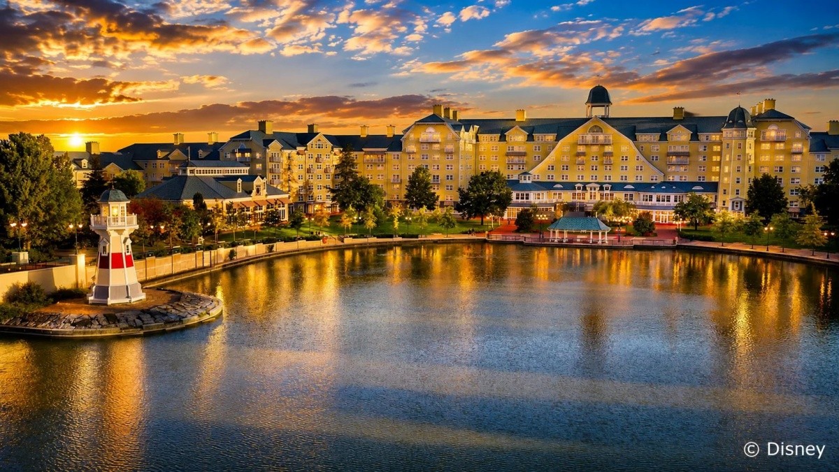 Disney's Newport Bay Club