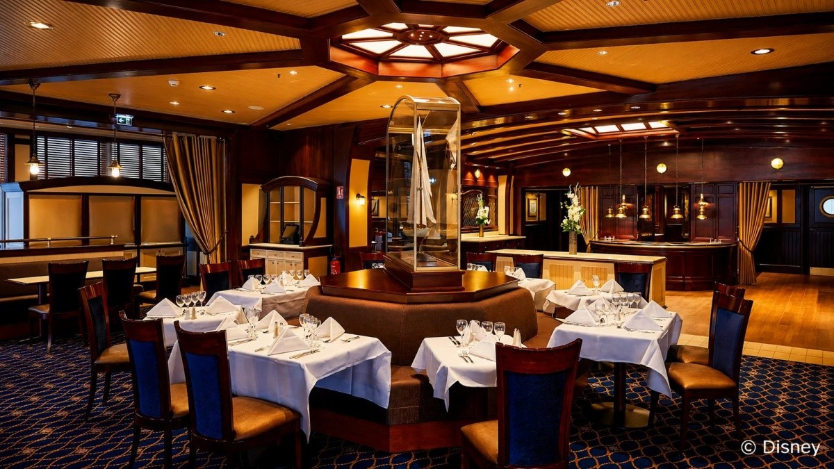 Disney's Newport Bay Club