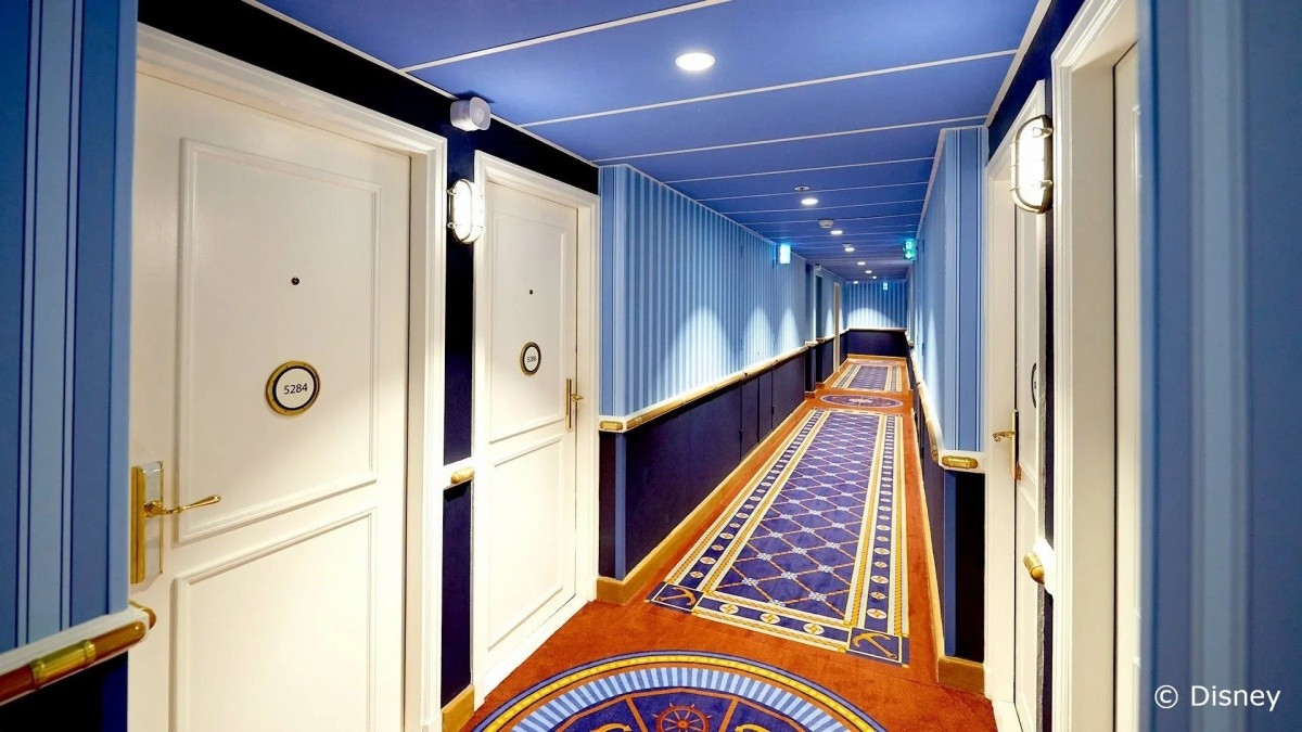 Disney's Newport Bay Club