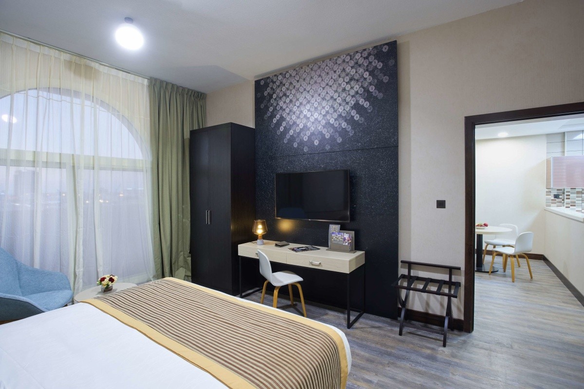 Time Express Hotel Al Khan