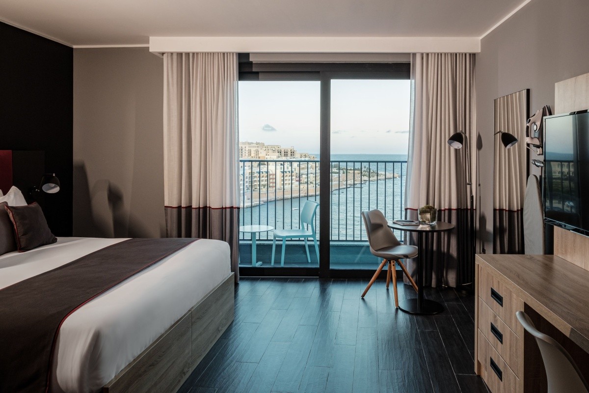 Be. Hotel