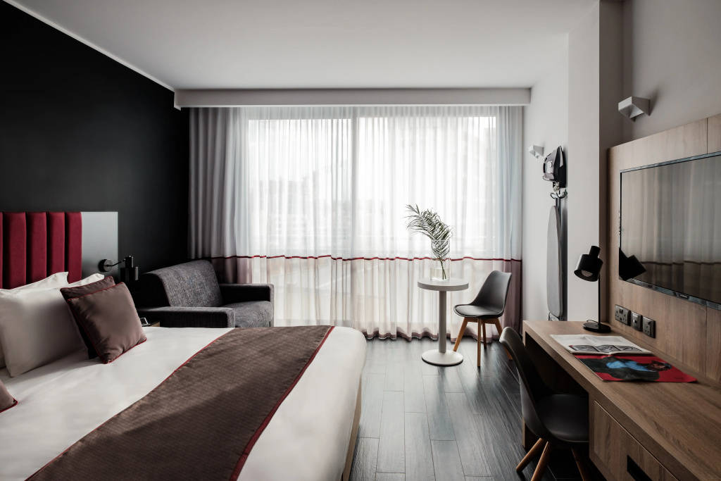 Be. Hotel