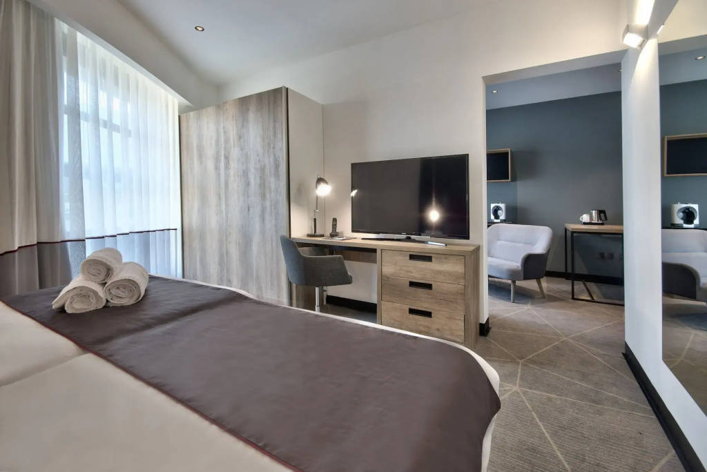 Be. Hotel