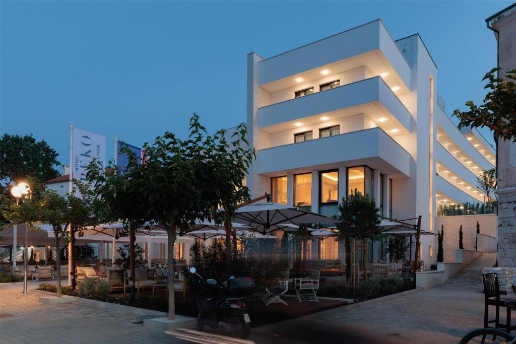 Preko By Hilton