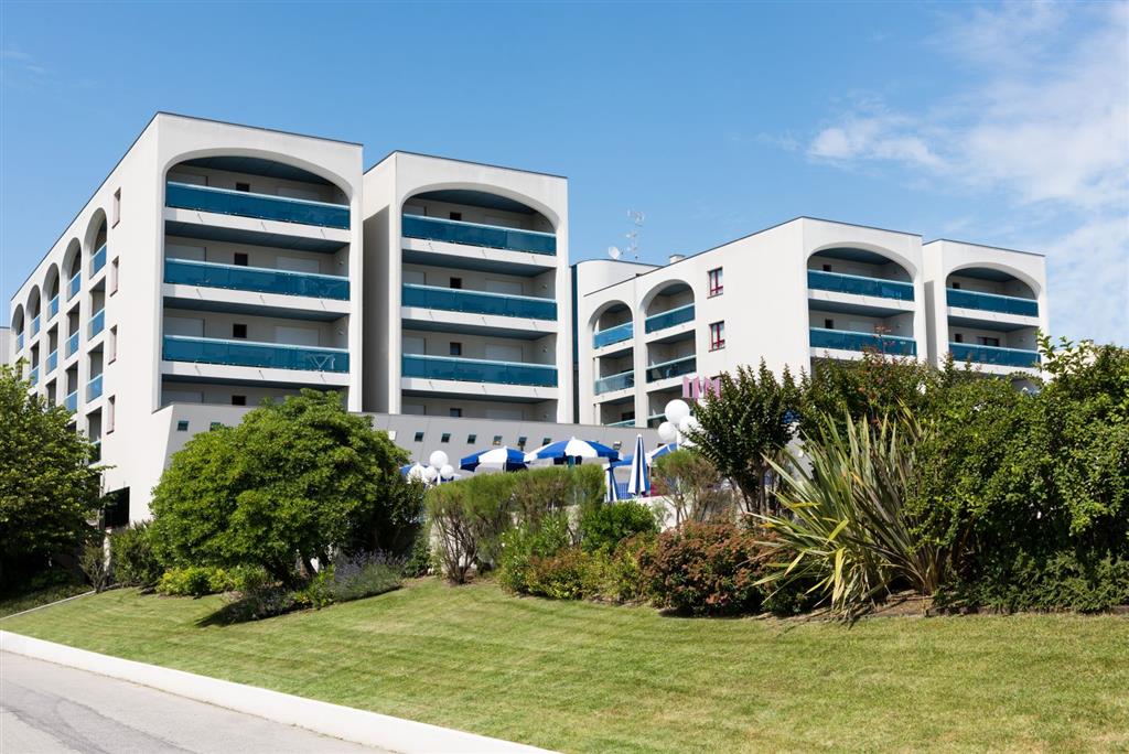 Aparthotel Imperial 2027
