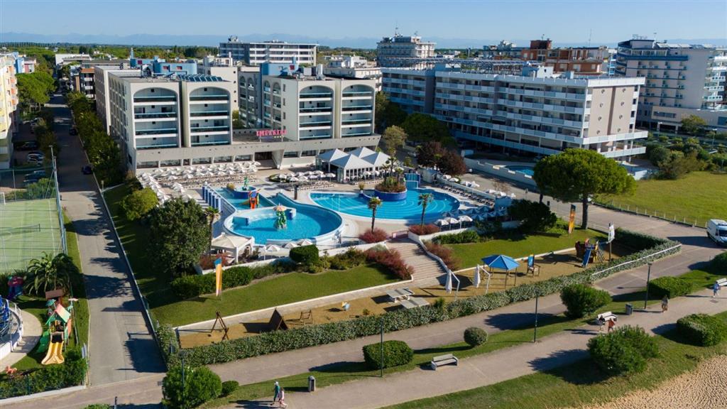 Aparthotel Imperial 2027