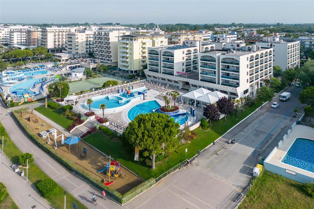 Aparthotel Imperial 2027