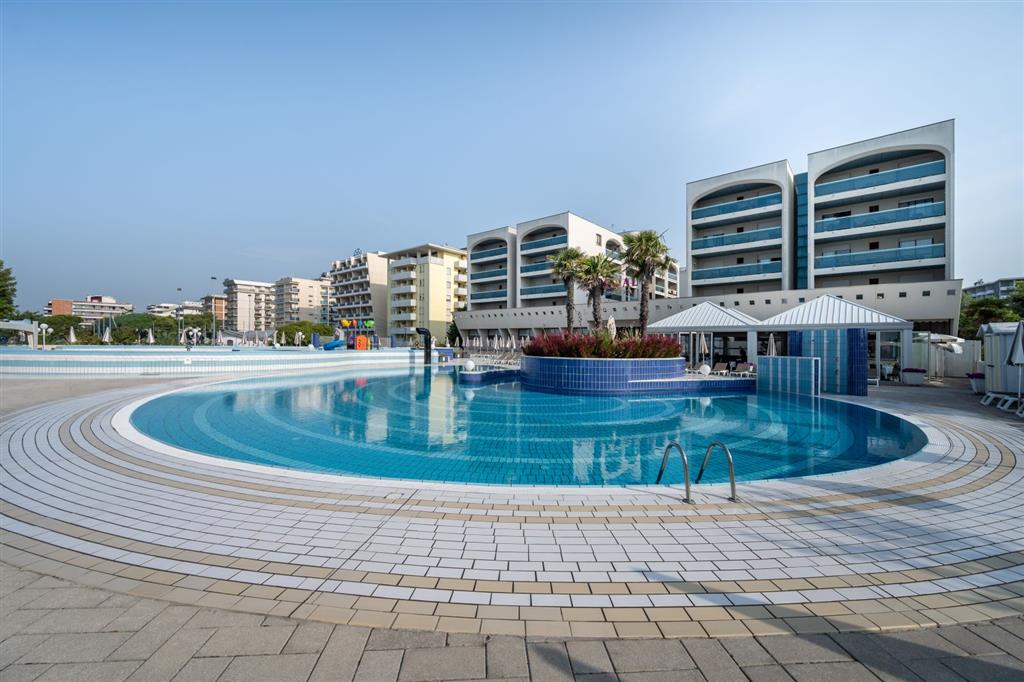 Aparthotel Imperial 2027