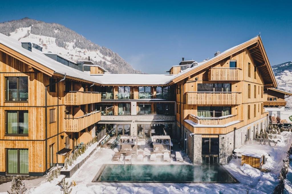 Elements Resort Zell Am See, Bw Signature Collection