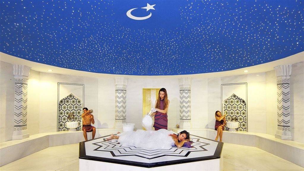 Royal Taj Mahal