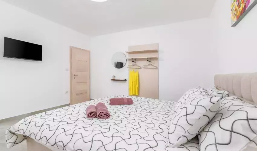 Villa B2