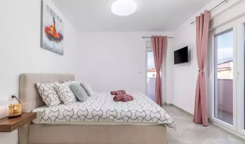 Villa B2