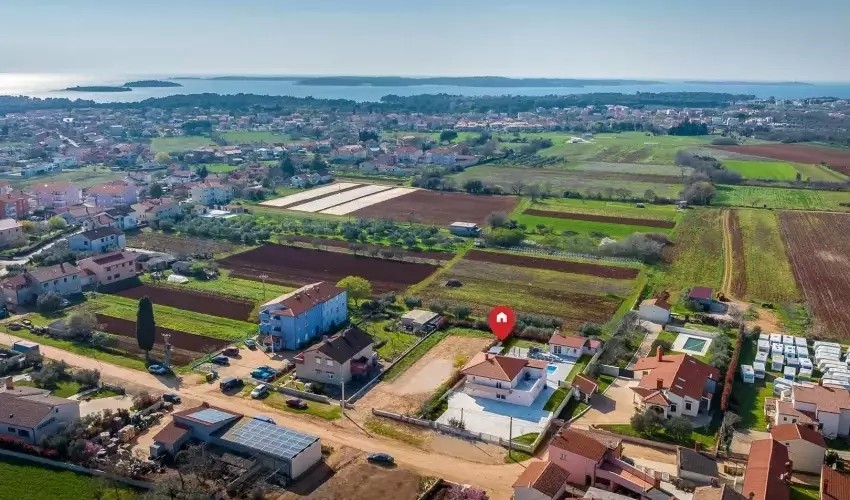Villa B2