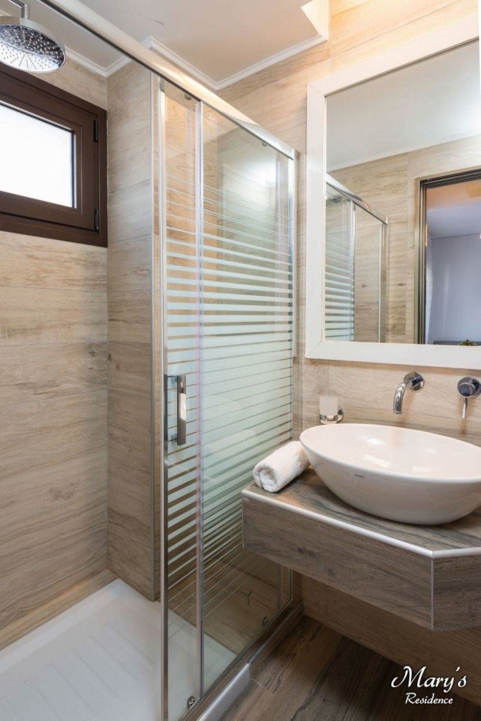 Mary's Residence Suites