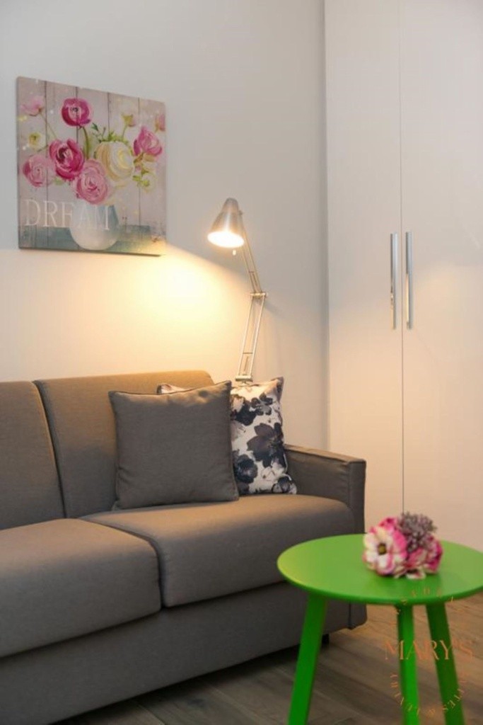 Mary's Residence Suites