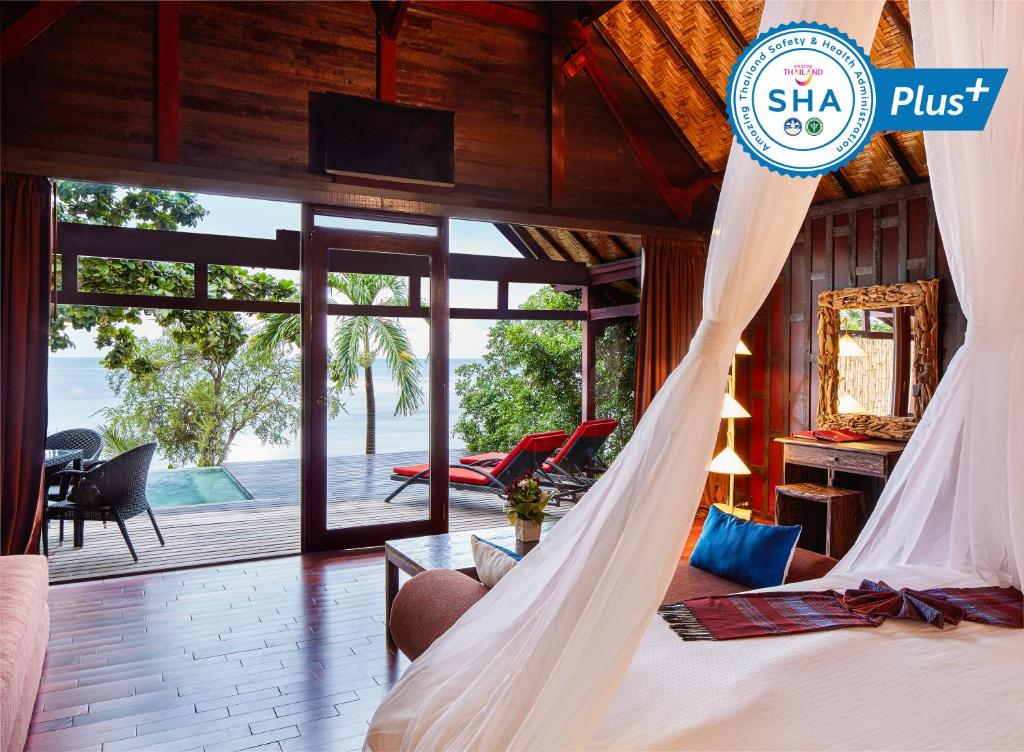 Kupu Kupu Phangan Beach Villas & Spa