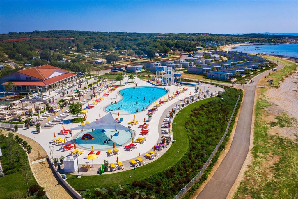 Kemp Arena Grand Kažela 2027