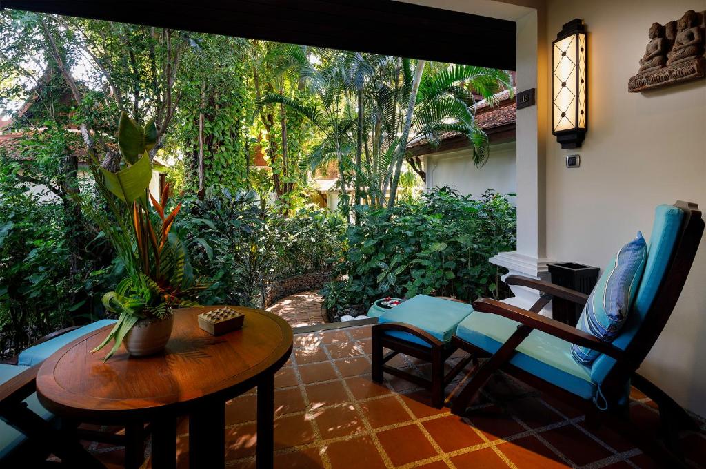 Anavana Beach Resort (Ex. Poppies Samui)
