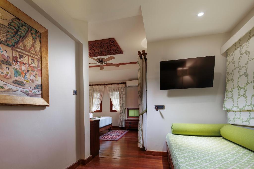Anavana Beach Resort (Ex. Poppies Samui)